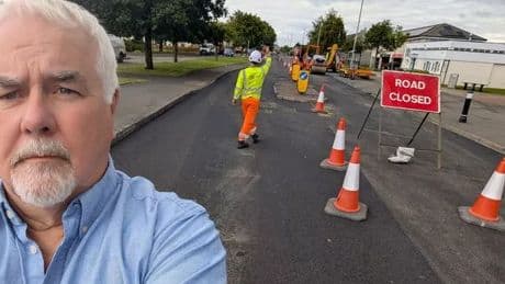 Councillor claims van driver tried to run him over at Fallin roadworks site as workers 'verbally abused'