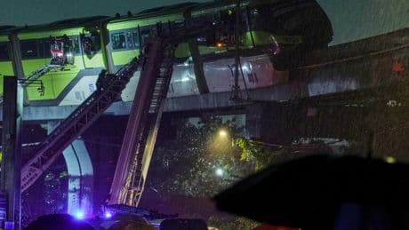 Monsoon Rains Bring Mumbai to a Standstill