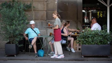 El mercado laboral marca un nuevo récord con casi 21,6 millones de afiliados