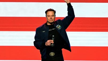 Investors grow restless as Tesla inches toward key shareholder meeting deadline &mdash; and risks violating Texas law