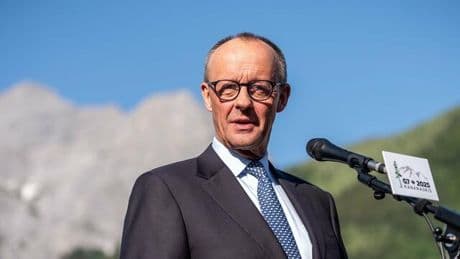 G7-Gipfel 2025: Merz hofft bei G7 auf Fortschritte im Zollstreit mit Trump