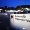 Verfassungsschutzbericht: Verfassungsschutz hat deutlich mehr Extremisten im Blick
