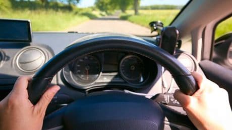 Drivers losing thousands to ‘ghost broker' schemes - red flags to watch out for