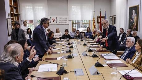 Tensión en la toma de posesión del nuevo presidente del Consell Valencià de Cultura