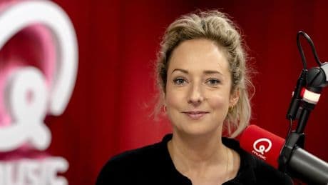 Nieuwslezeres Anne-Marie Rozing bevallen van baby