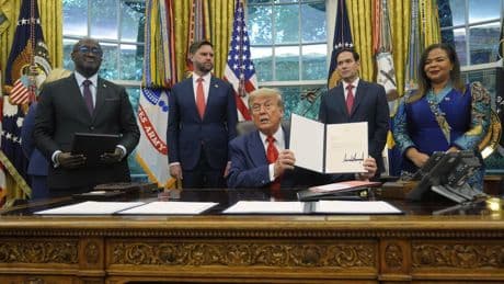 Trump again presides as peacemaker -- this time bringing together Rwanda and Congo