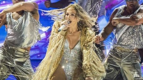 El mal trago de Jennifer López en Fuengirola a pocos días de pisar el BEC: abucheos y quejas por los accesos y el sonido
