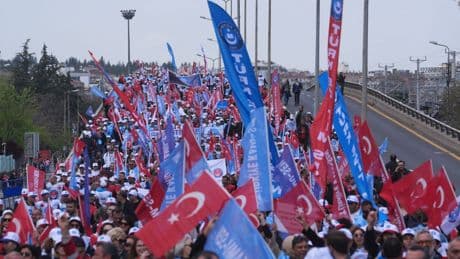 Türkiye Kamu-Sen 1 Mayıs'ı kutladı