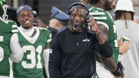 What awaits Aaron Glenn in his first year on Jets job, from those who have done it