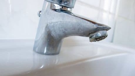 Rid limescale from your tap in minutes with 1 kitchen product that's not vinegar