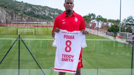 AS Monaco : «chantez avec moi les gars», en vidéo, Paul Pogba «bizuté» sur du Maître Gims
