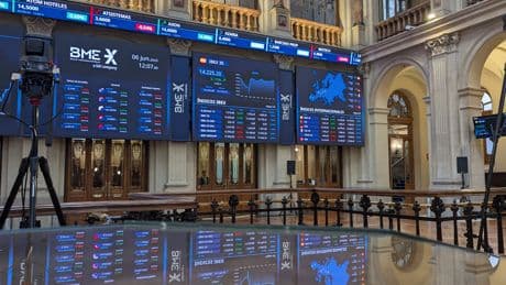 Los minoristas se afianzan en el Ibex y podrían ocupar el 10% de la negociación total