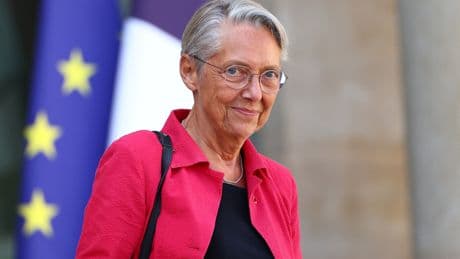 Élisabeth Borne veut «ouvrir un débat sur la devise inscrite au fronton du Panthéon»