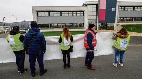 Comment les multinationales utilisent la cessation d’activité pour liquider leurs usines sans motif économique