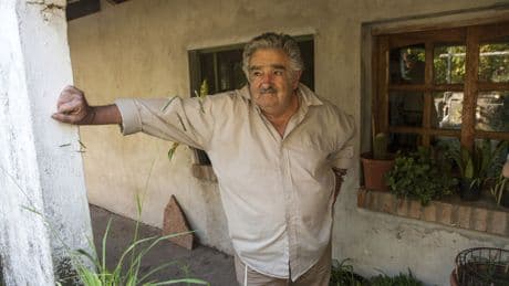 Uruguay reacciona consternado ante la muerte de Mujica: "Te vamos a extrañar mucho, viejo querido"