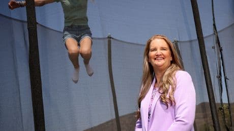 Jean Twenge Is Still Warning Parents About Teens and Screen Time. Is Anyone Listening?