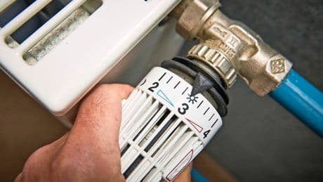 Essent mag tarief variabel energiecontract aanpassen van rechter
