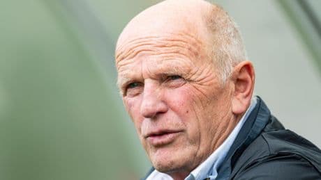 Jan Streuer (74) hoefde niet lang na te denken toen FC Twente beroep op hem deed