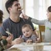 Magersucht, Bulimie und Binge Eating vermeiden: Wie Kinder ein gesundes Körpergefühl entwickeln