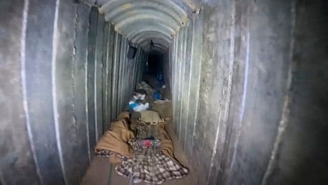 BILD-Appell an Kanzler Merz - Retten Sie unsere Mitbürger aus den Hamas-Fängen!