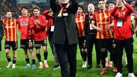 Kayseri'de Jakirovic ile yollar ayrılıyor