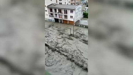 Les images impressionnantes du torrent de boue qui a traversé la Savoie après un violent orage
