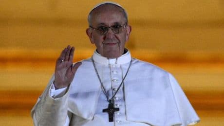 En 2013, le discours du cardinal Bergoglio qui fit de lui le pape François : « L’Eglise est appelée à aller vers les périphéries, géographiques, mais aussi existentielles »
