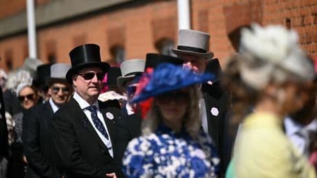 Royal Ascot chiefs may change dress code with racegoers at risk