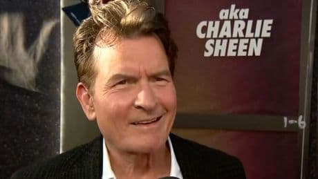 Charlie Sheen sobre sus momentos más oscuros: "Todavía siento 'escalofríos de vergüenza'"