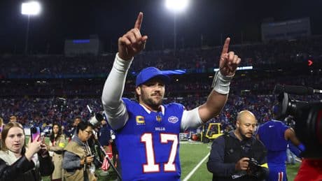 NFL Week 1 betting storylines, trends, movement: Bills Super bowl favorites, Chiefs rare home underdog