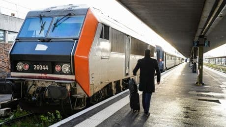 Train Paris-Clermont : pourquoi cette liaison a hérité du surnom de ligne maudite ?