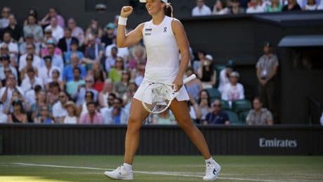 Destrozo histórico de Swiatek para reinar en Wimbledon