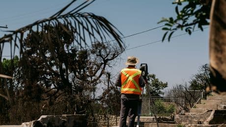 ICE Raids Scare Off L.A. Workers Rebuilding Fire-Torn Areas