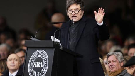 El éxito de Milei retrata a los 108 economistas que vaticinaban la ruina para Argentina con su llegada