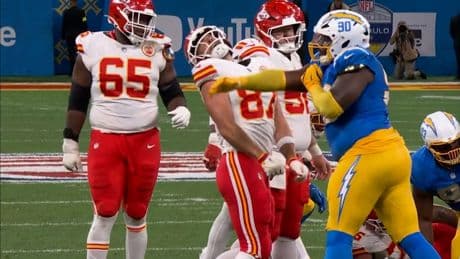 Kelce völlig geschockt - Dieser Schlag tut auch Taylor Swift weh