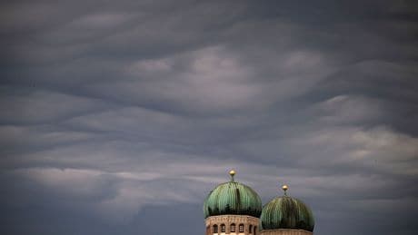 Wetter: Gewitter mit Starkregen und Wind im Freistaat