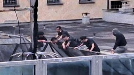 Stupro e rivolta in carcere a Marassi, i medici smentiscono gli agenti