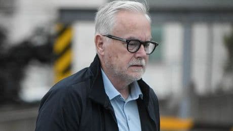 Unshaven Huw Edwards spotted still wearing wedding ring despite 'marriage breakdown' reports