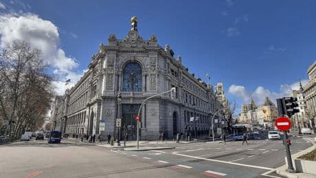 El Banco de España urge al Gobierno a mejorar "la calidad del marco regulatorio e institucional"