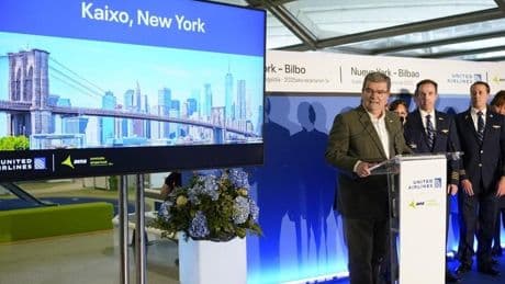 Aburto: «Esta línea refuerza la competitividad de las empresas vascas»