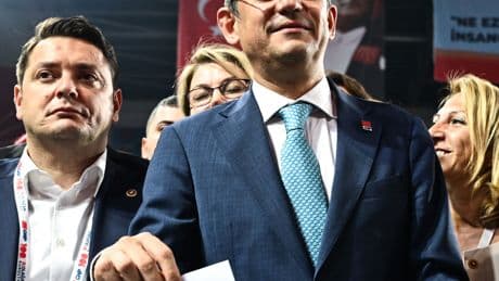 Yeni süreçte CHP seyirci mi olacak kurucu mu?