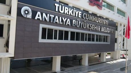 Antalya Büyükşehir Belediyesi soruşturmasında 5 kişi tutuklandı