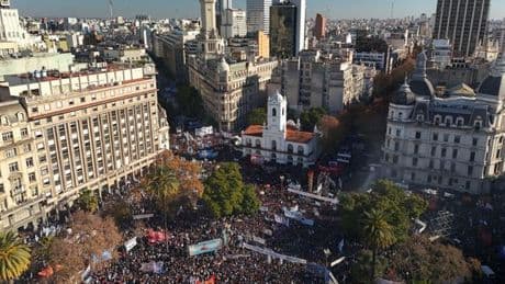 Argentine, mineurs transgenres, Mexique et Fed : les informations de la nuit