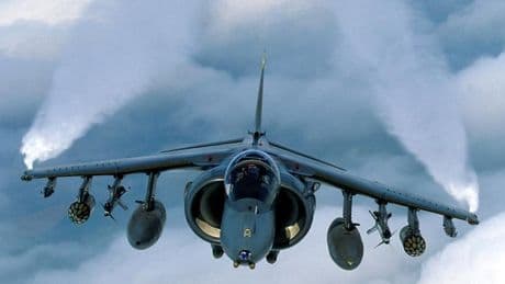 El Reino Unido envía aviones de combate a Oriente Medio