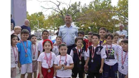 Başkan Sarıkurt, yaz spor okulları kapanış törenine katıldı