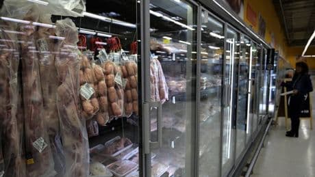 De la viande avariée vendue après avoir été passée à l'eau de Javel? Un magasin espagnol visée par une enquête