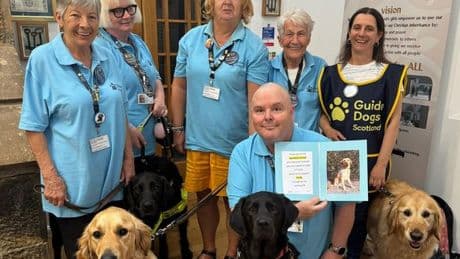 Guide Dogs fundraisers thank Lanarkshire shoppers for support