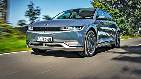 Auch brandneue Modelle - Neue E-Autos bis zu 30 Prozent billiger