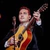 Douwe Bob breekt optreden af vanwege stemproblemen en haalt show later in