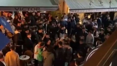 İki grup arasında silahlı kavga